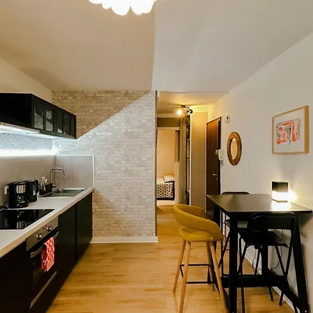 2 Pieces Cathedrale Proche Des Quais Strasburg