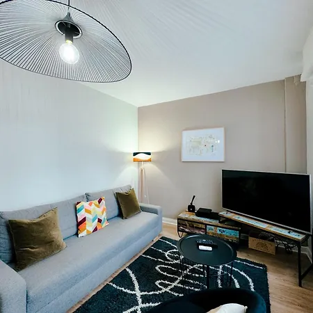 2 Pieces Cathedrale Proche Des Quais * שטרסבורג