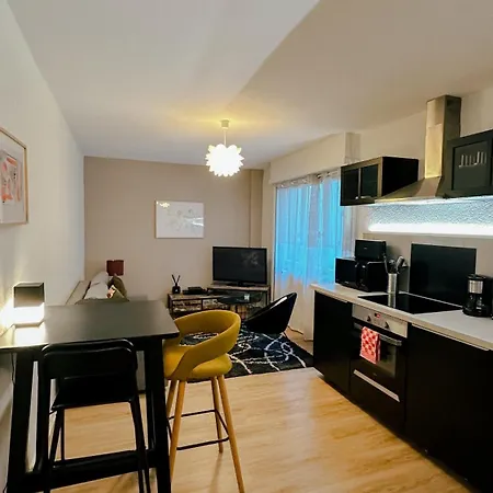 2 Pieces Cathedrale Proche Des Quais Apartment *